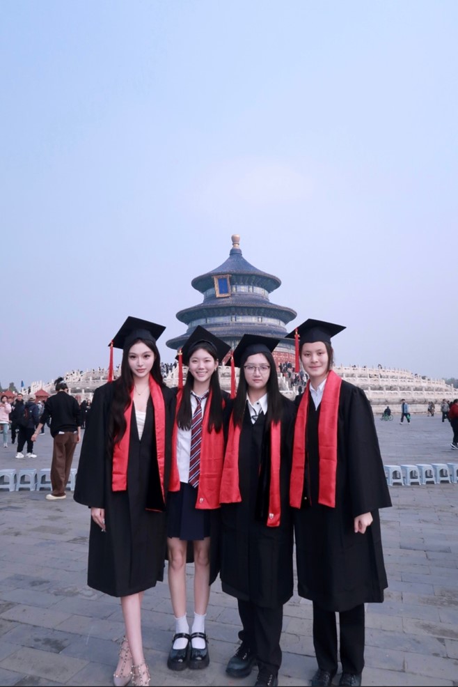 Graduation photo shoot at the Temple of Heaven