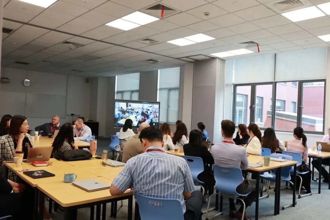 f03323075657f0b051d13c00ef85232e-sz-154922