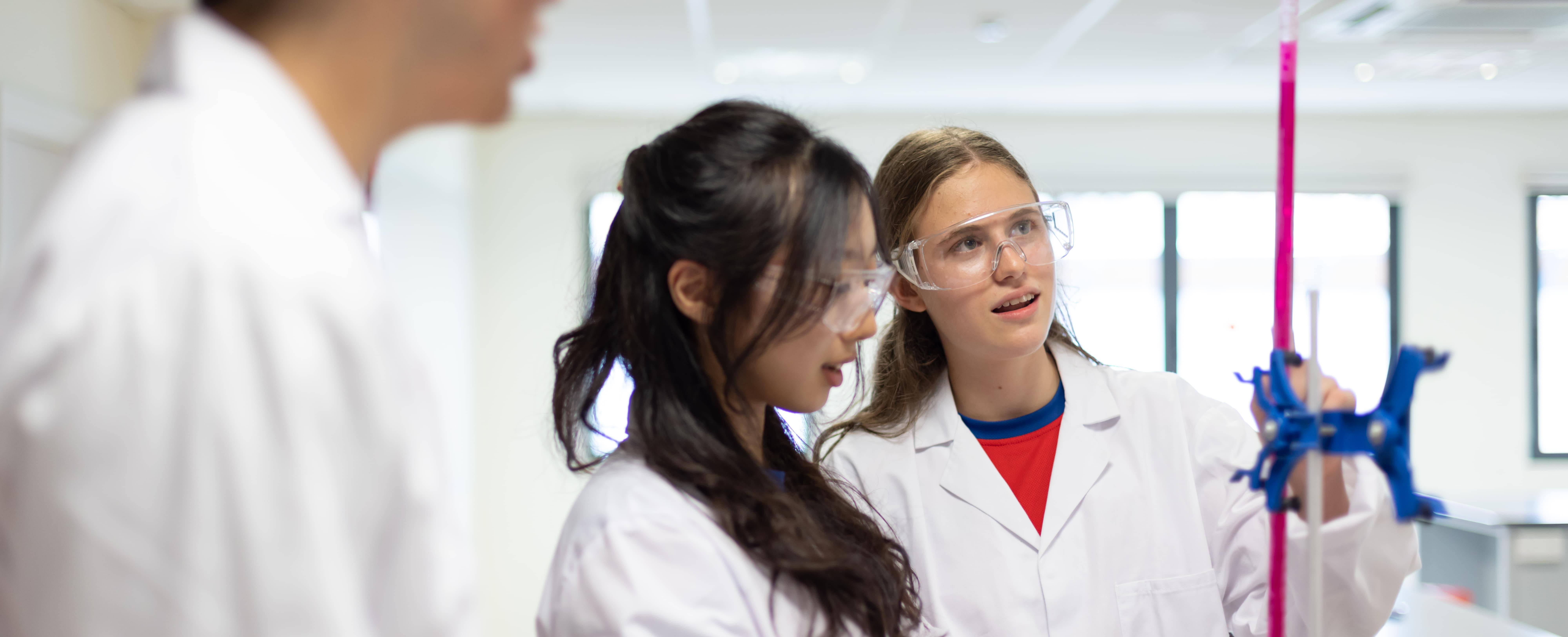 dcsgmydulwichshootday3-maxanddarcy-highres-210