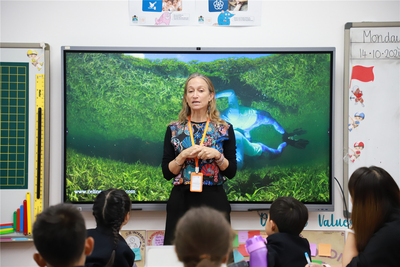 Ms Cousteau hosted intimate classroom sessions with Year 4 students