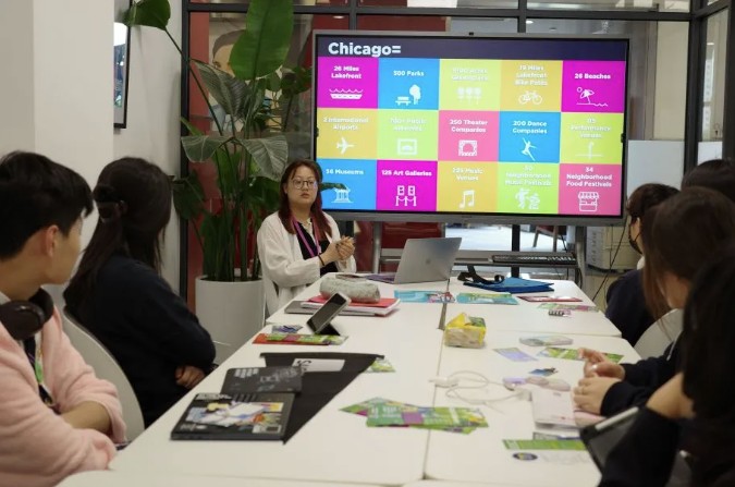 SAIC one-on-one portfolio review