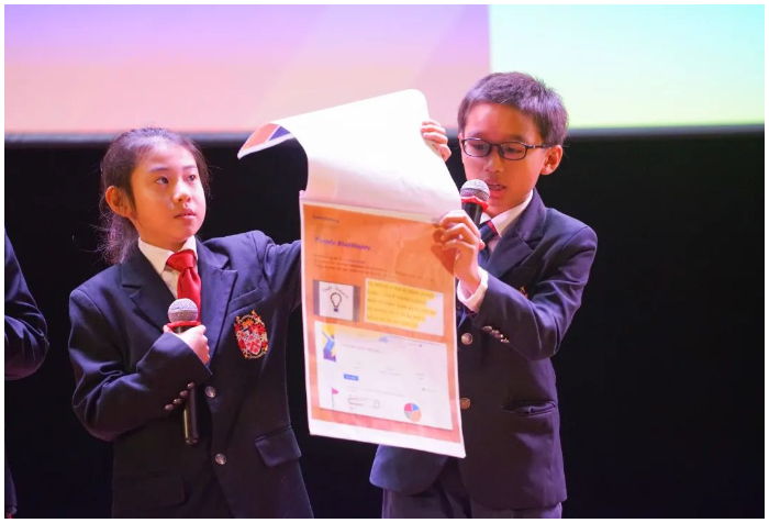 DCSPX Excels at English Speaking Board