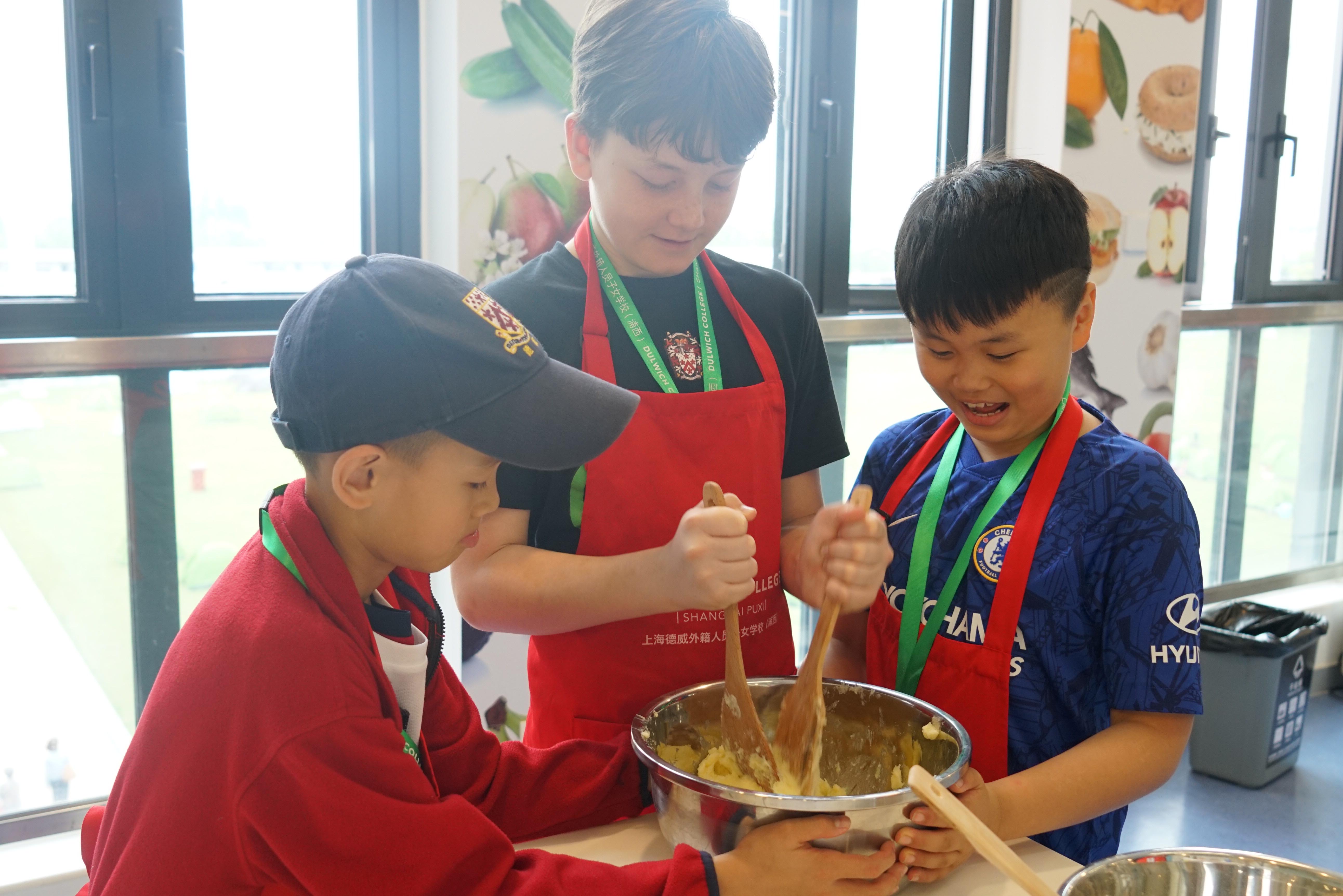 Eco-Explorer Camp - cooking