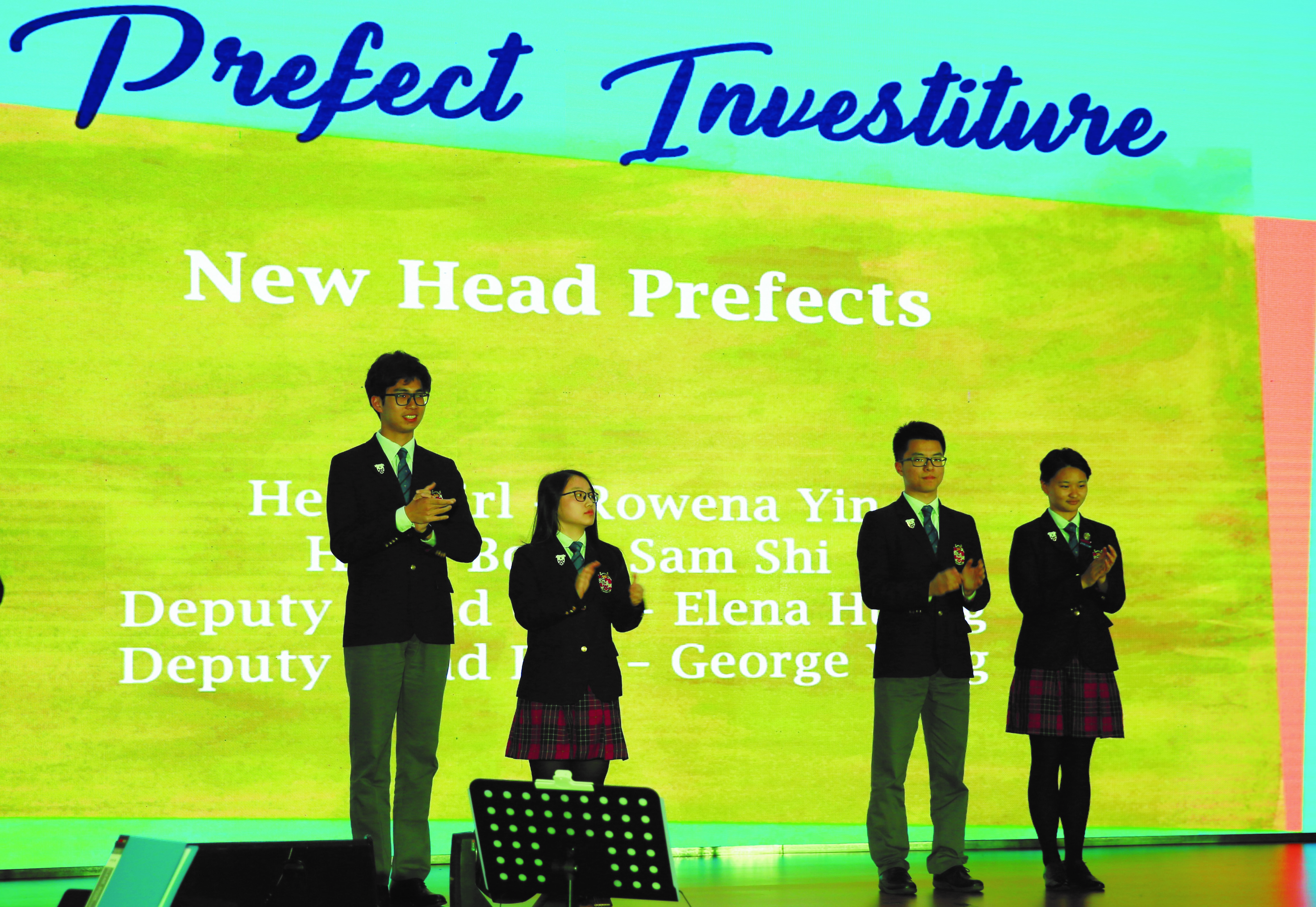 head-boy-授章-2-Dulwich_International_High_School_Suzhou