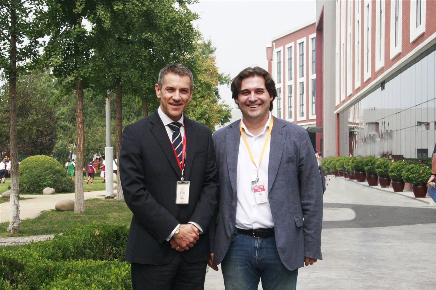 DCB Headmaster Mr Simon Herbert with Mr Pablo Mielgo