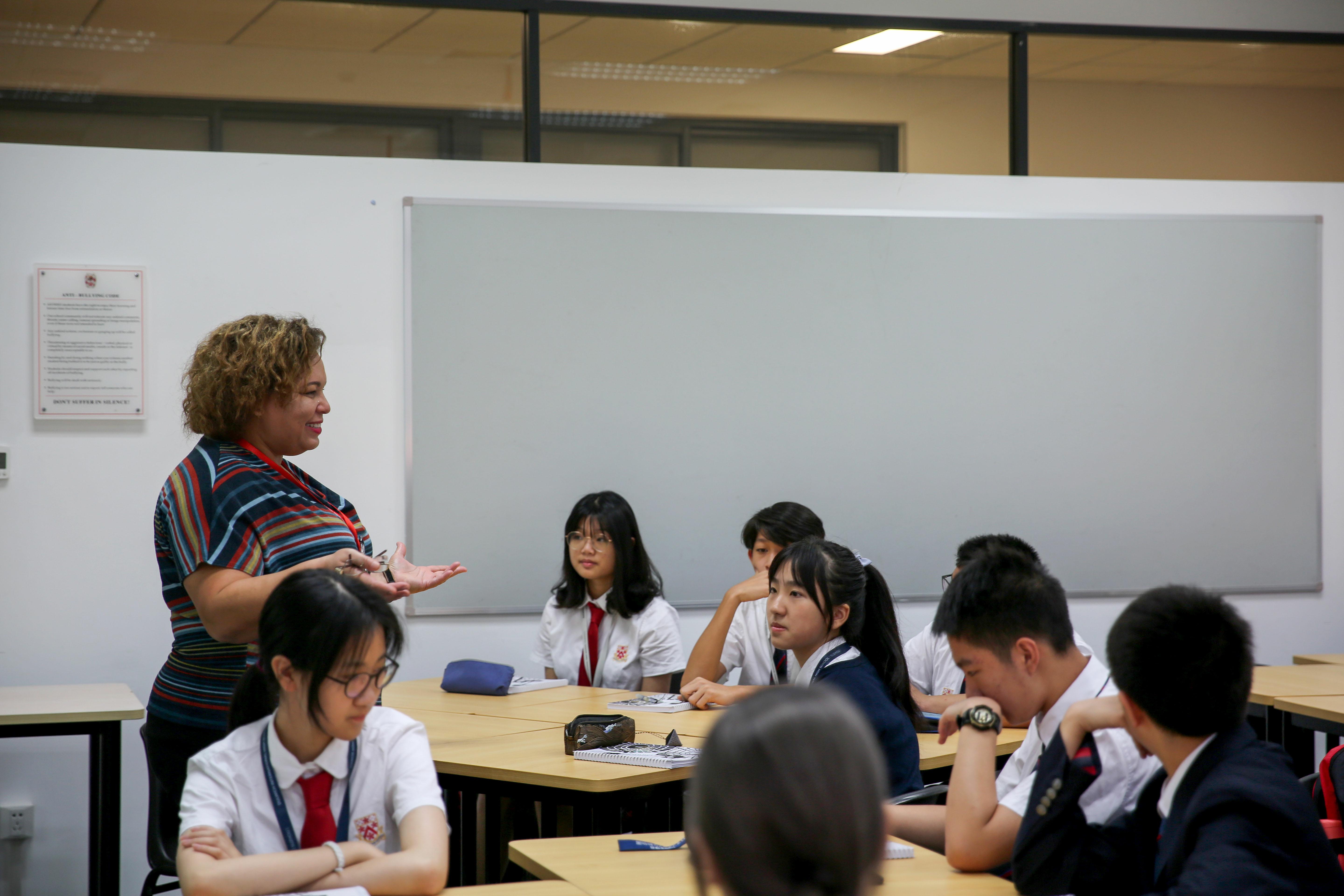 in-class3-Dulwich_International_High_School_Suzhou