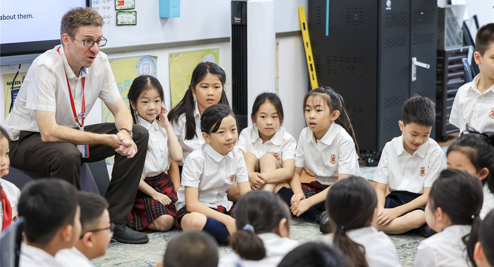 What is the Dulwich Difference in our Junior School Curriculum?