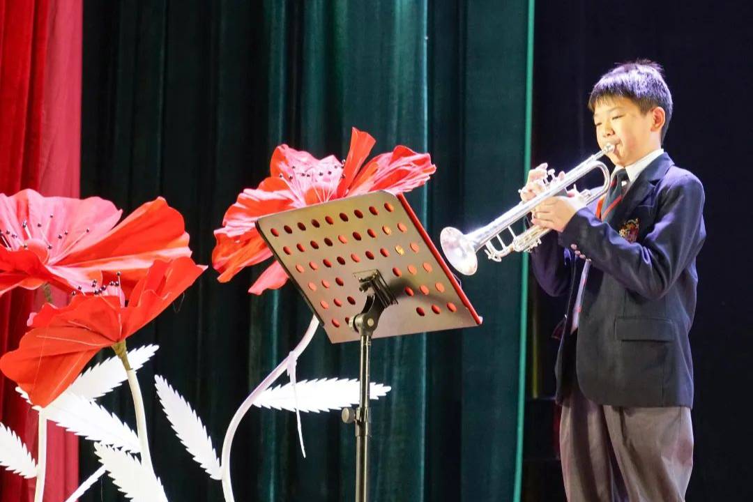 Remembrance Day: Reflecting on the Impact of War on a Community