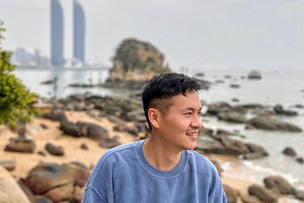 【校友·说】就职于毕马威英国的校友Adam W.经验分享| Alumni in the Spotlight: Adam W.