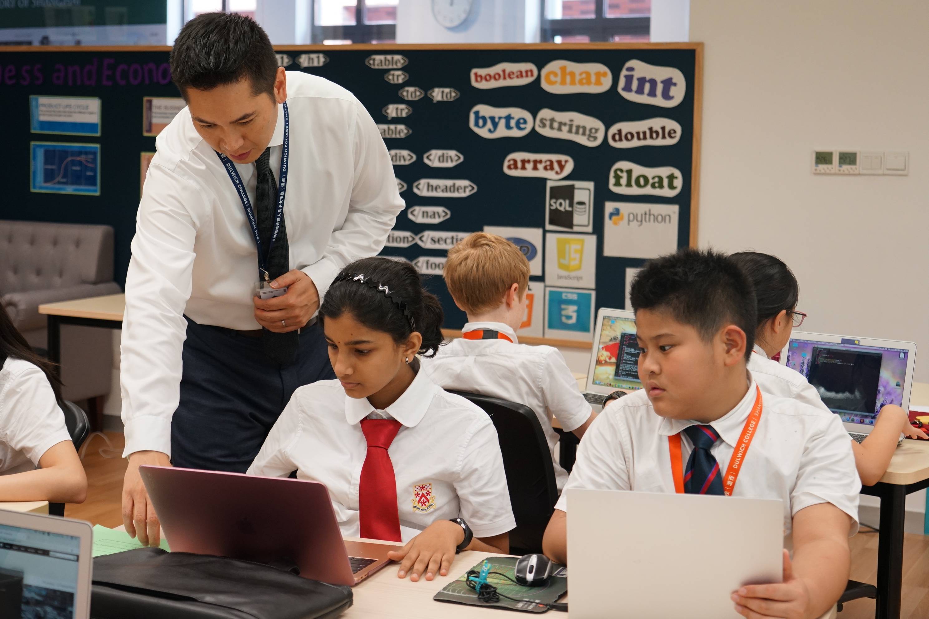 A Spotlight on Computer Science at Dulwich Puxi