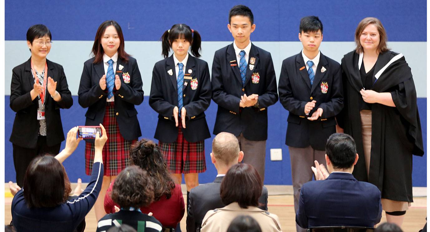 苏州德威举办新一届学生大使、学生会就职典礼
