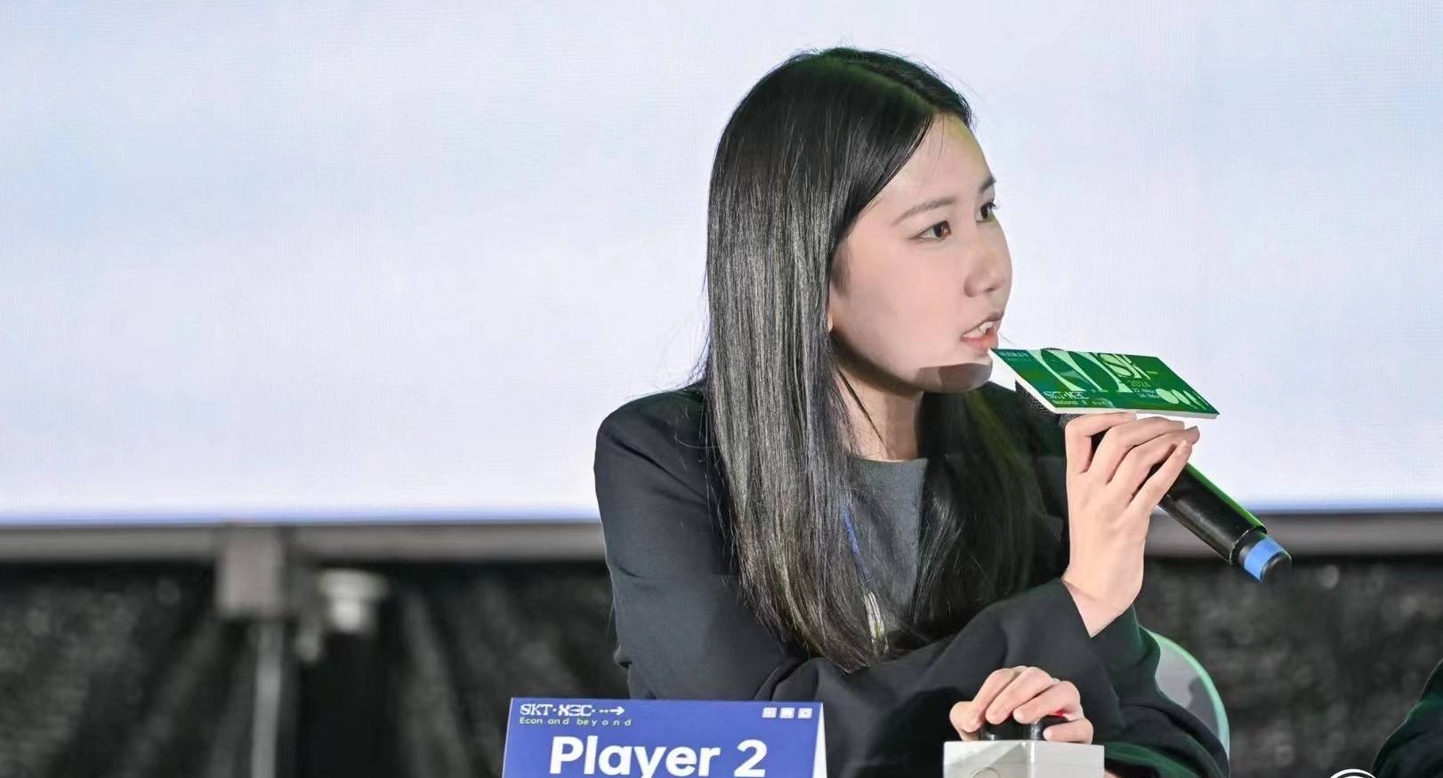 全美经济学挑战赛Carrie H获个人全球第二,团队全球第一 !