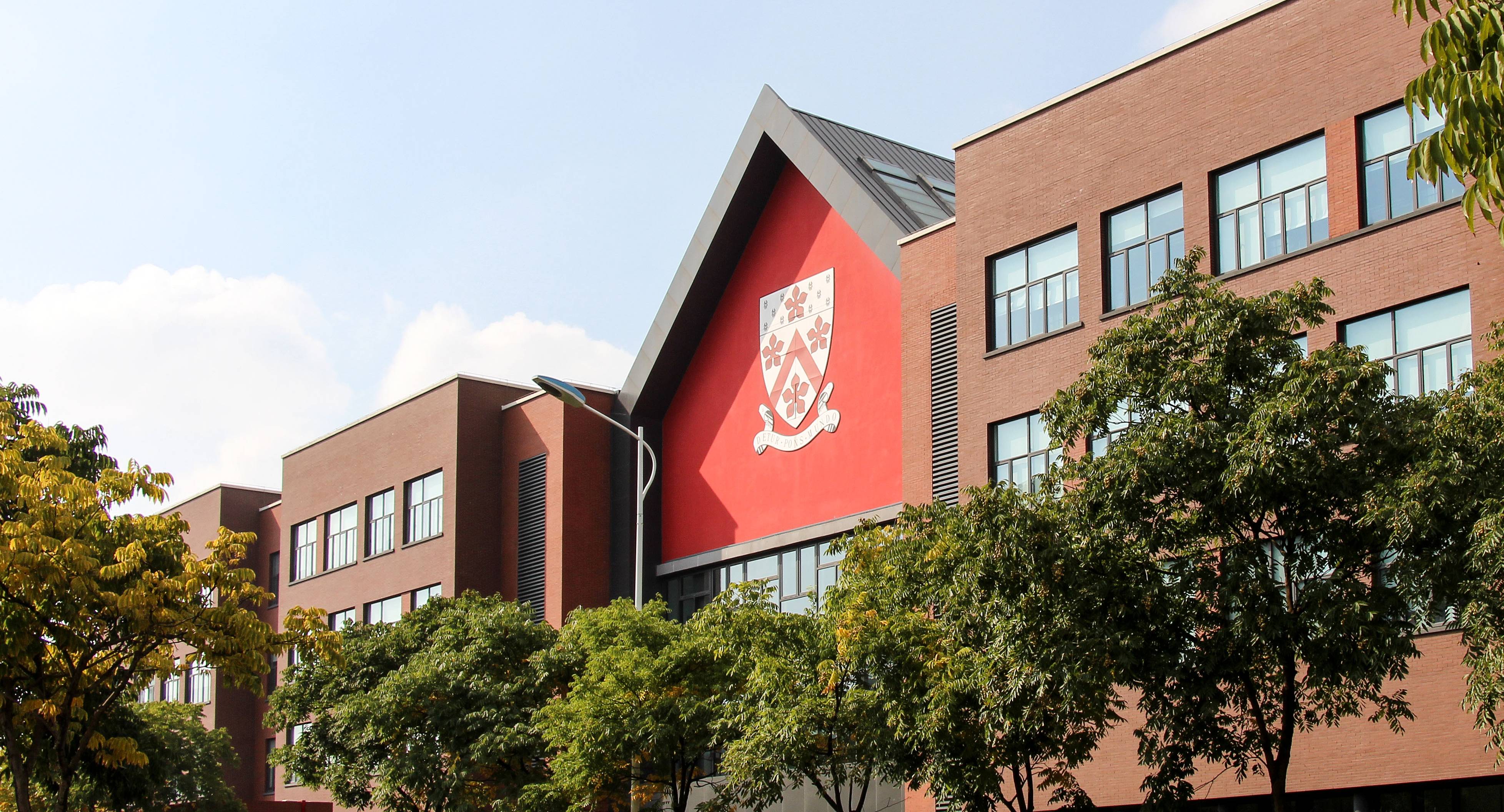 苏州德威英国顶尖大学录取