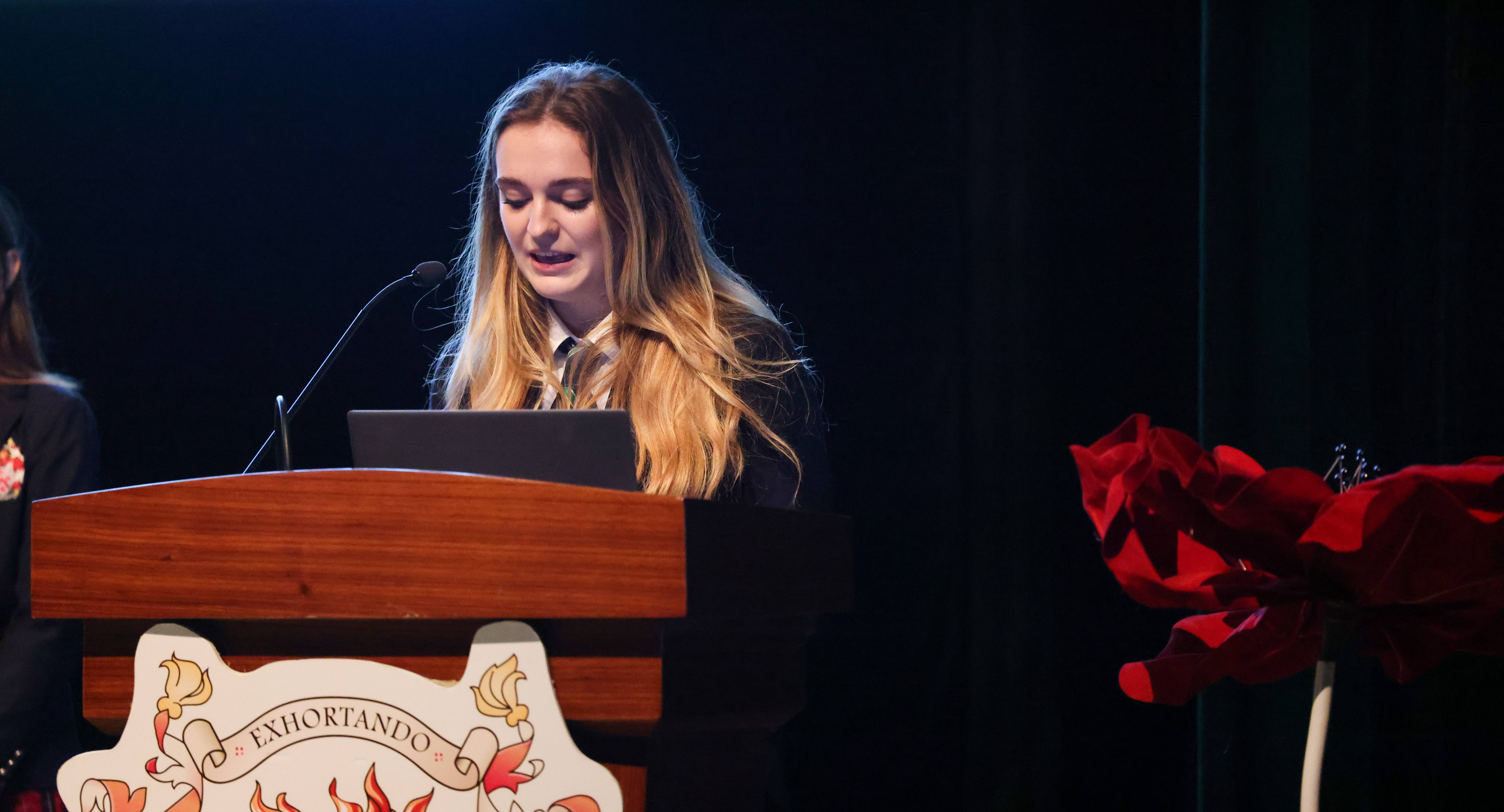 Dulwich Puxi Student Celebrates Highest Mark Asia | IGCSE亚洲最高分