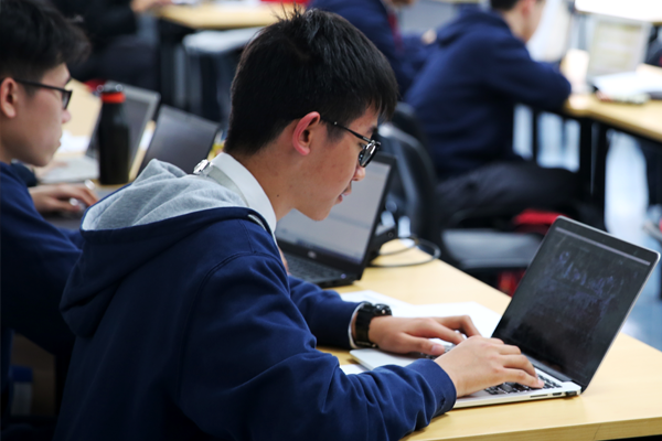 Hello, world! Students compete in the first ever House programming competition