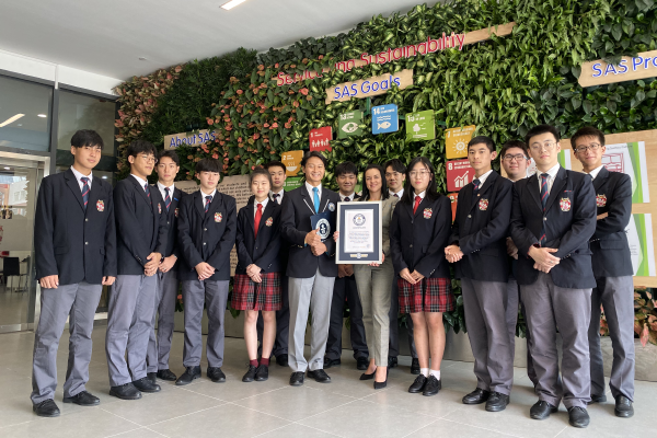Dulwich College International Bags GUINNESS WORLD RECORDS™ title!