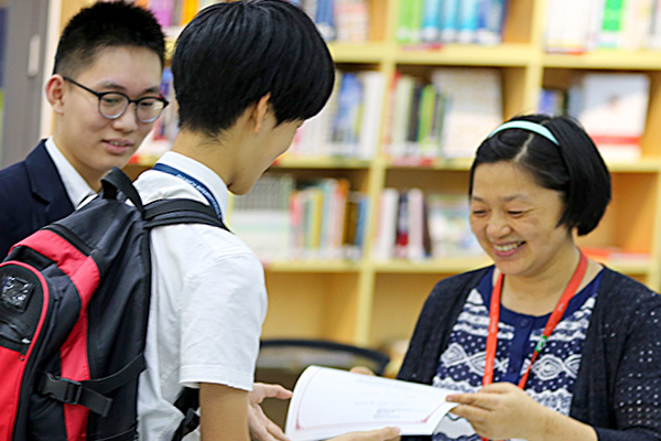 德威文学主题演讲,分享德威生活,培养阅读习惯 | Literature Workshop