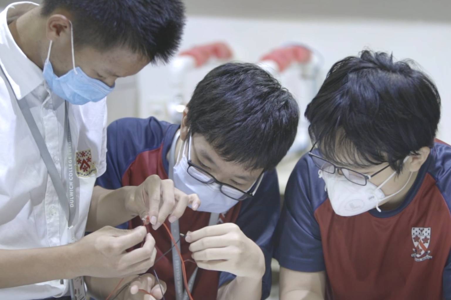 【Video】 A Day in the Life of Senior School…