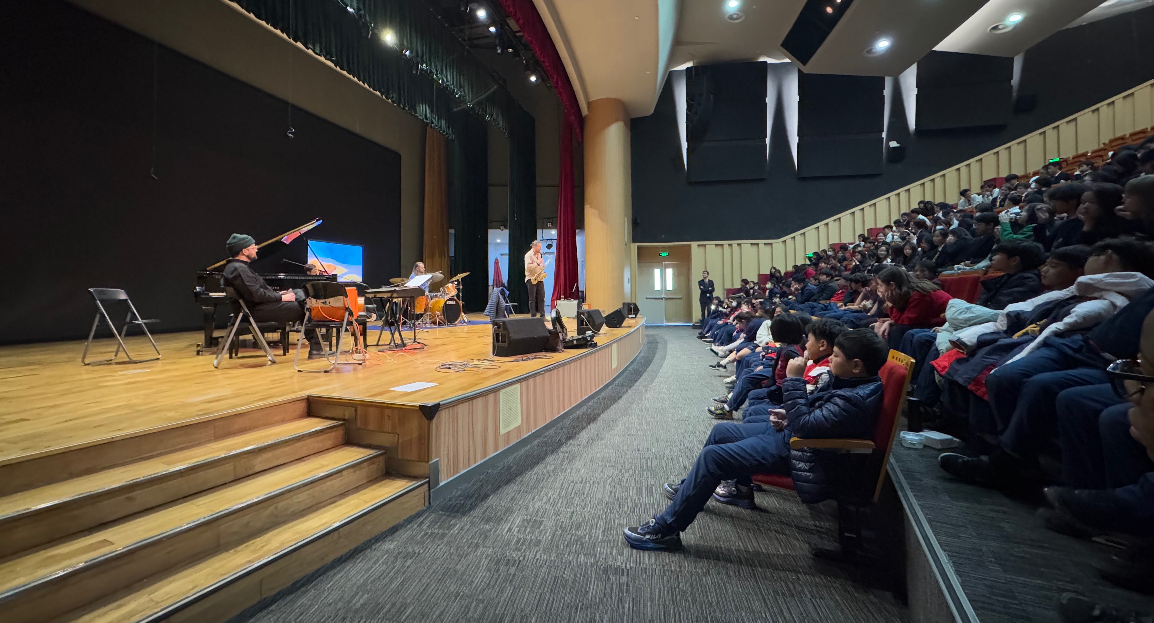 Diversity Arts Series: Jazz Musicians Inspire DCSZ Students
