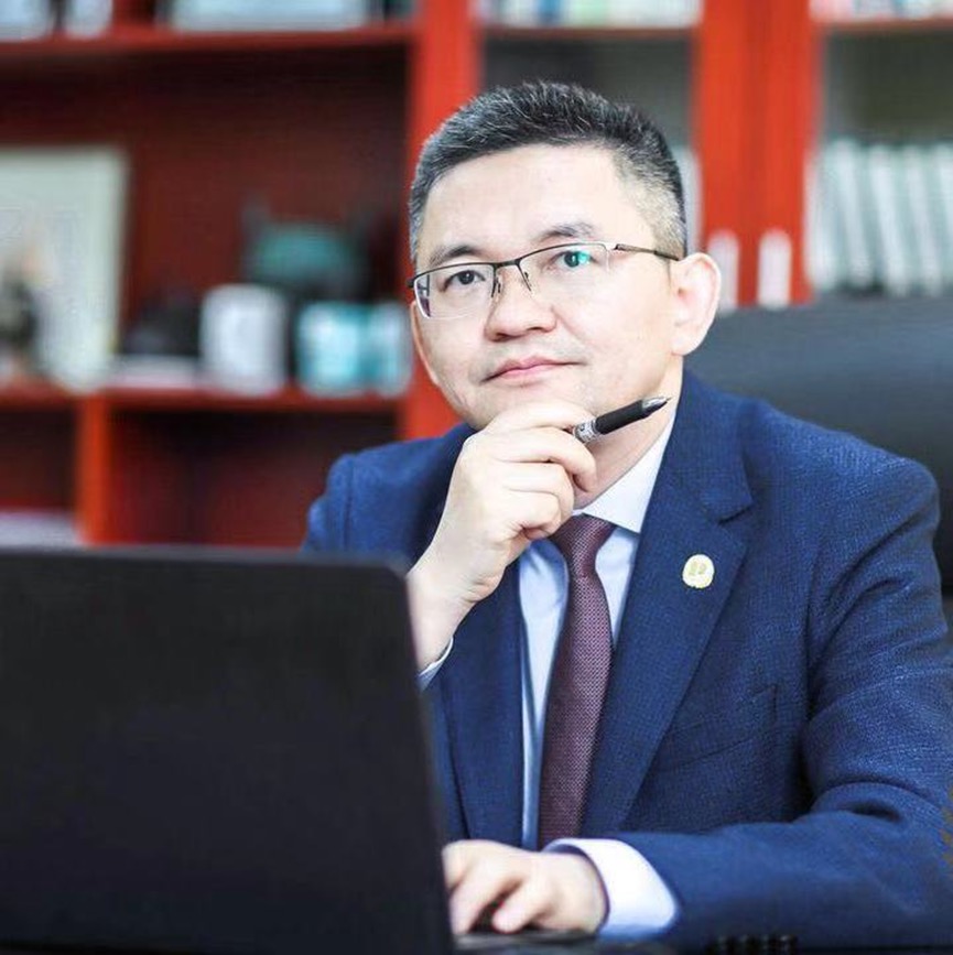 Mr. Wei Wan | Principal | Shanghai Pinghe School