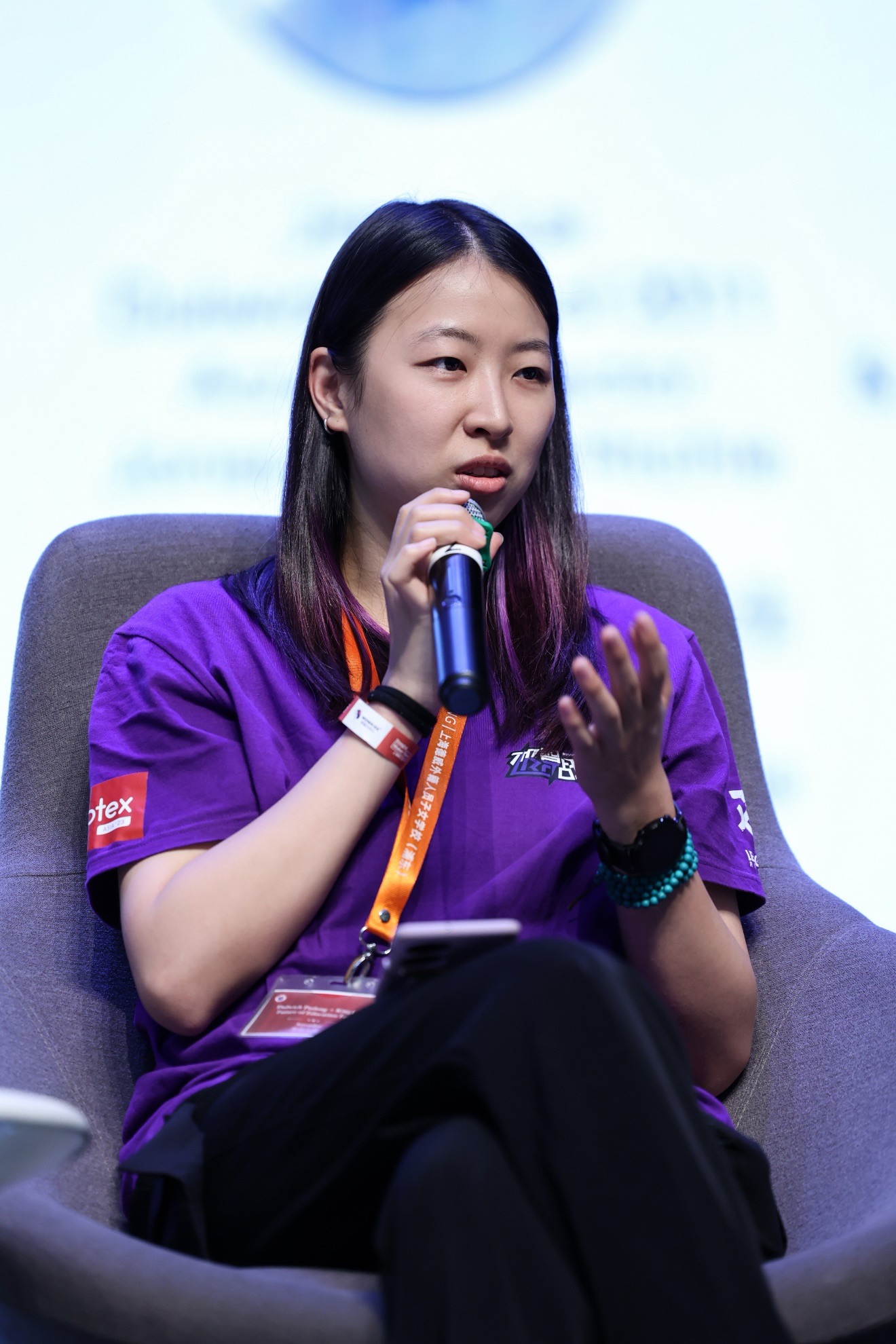 Elaine Wu - Dulwich Class of 2011, CEO of LeagueLBT Robotics