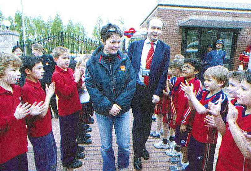 Dame Ellen MacArthur, DBE, world record holding longdistance yachtwoman visits Dulwich Pudong
