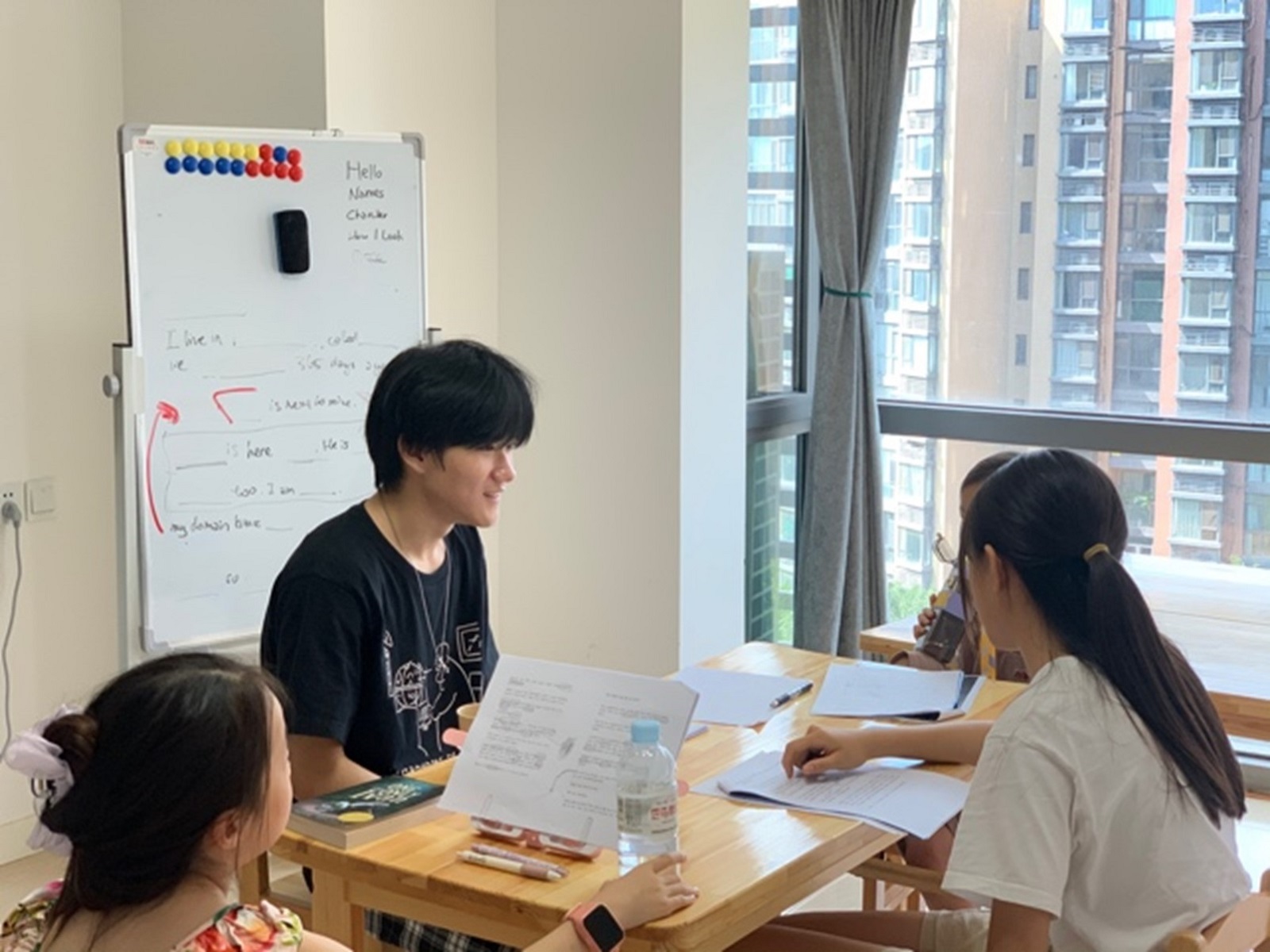 小镇图书室夏令营