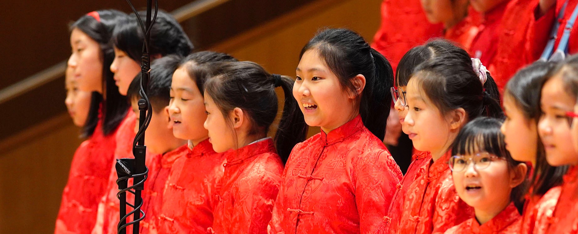 Mei Lan Fang Choir - Carol of the Bells