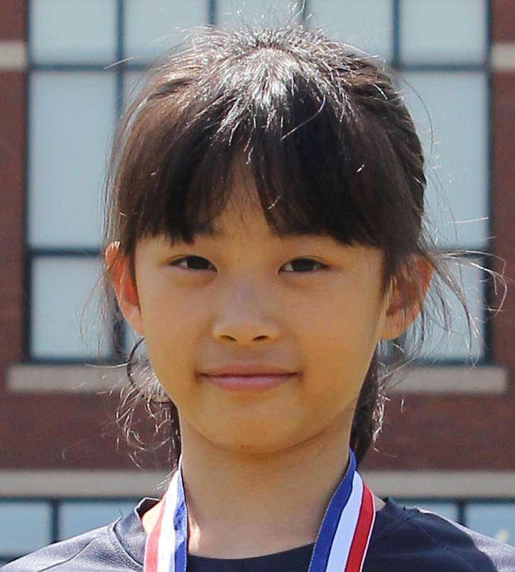 Chloe W