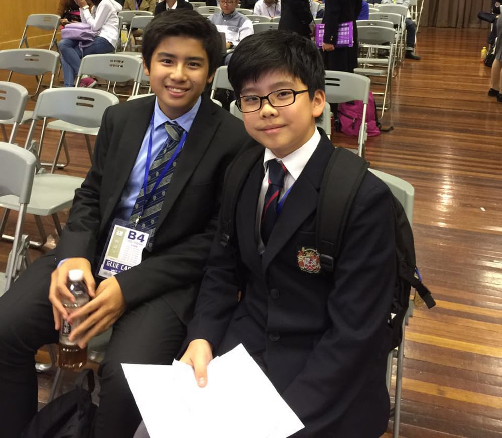 Derek attends a debate in 2016