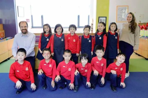 幼儿园“技术大使”合影