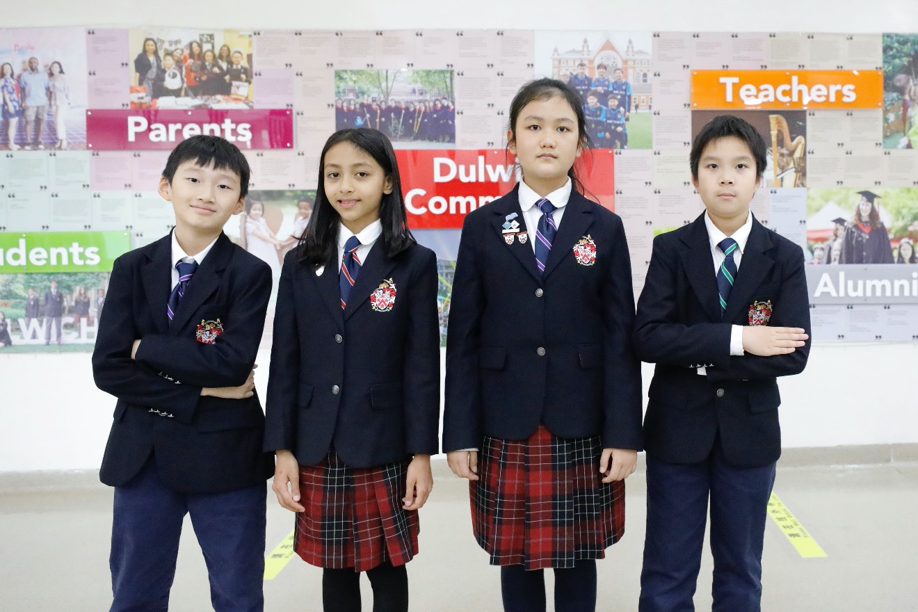 小学部“学生之声”小记者合影: Yinshun X,  Amiya L, Luna J, Jadon W