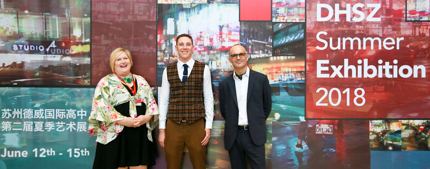 从左至右:艺术老师 Vikki Gibson,Adam Kemp,艺术组组长Donald Short